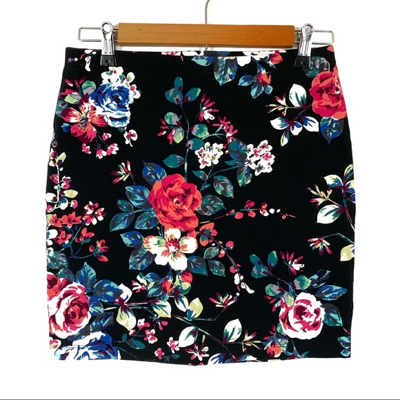 Express Dresses & Skirts - Express Small Mini Skirt Floral Cotton Spandex